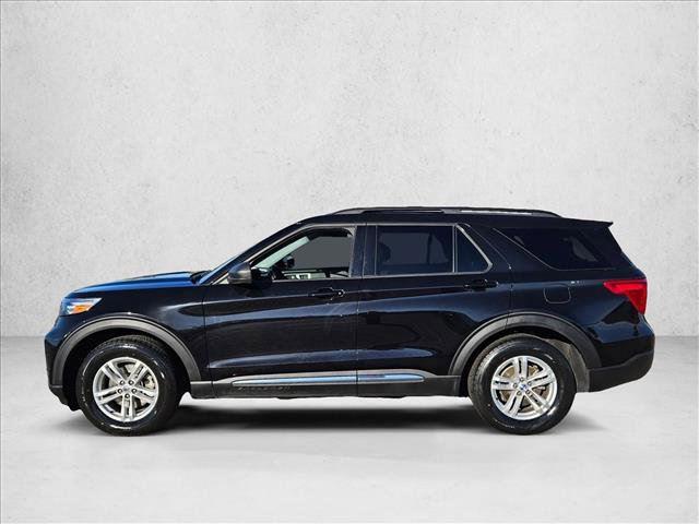 Used 2023 Ford Explorer XLT RWD image 9