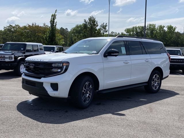 New 2026 Ford Expedition Max Active RWD image 7