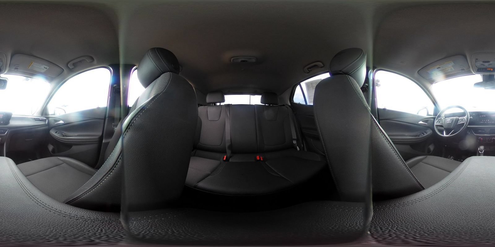 Used 2025 Buick Encore GX Preferred AWD/4WD image 40
