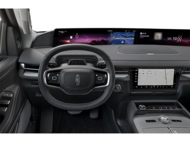 New 2026 Lincoln Navigator L Reserve AWD/4WD image 4