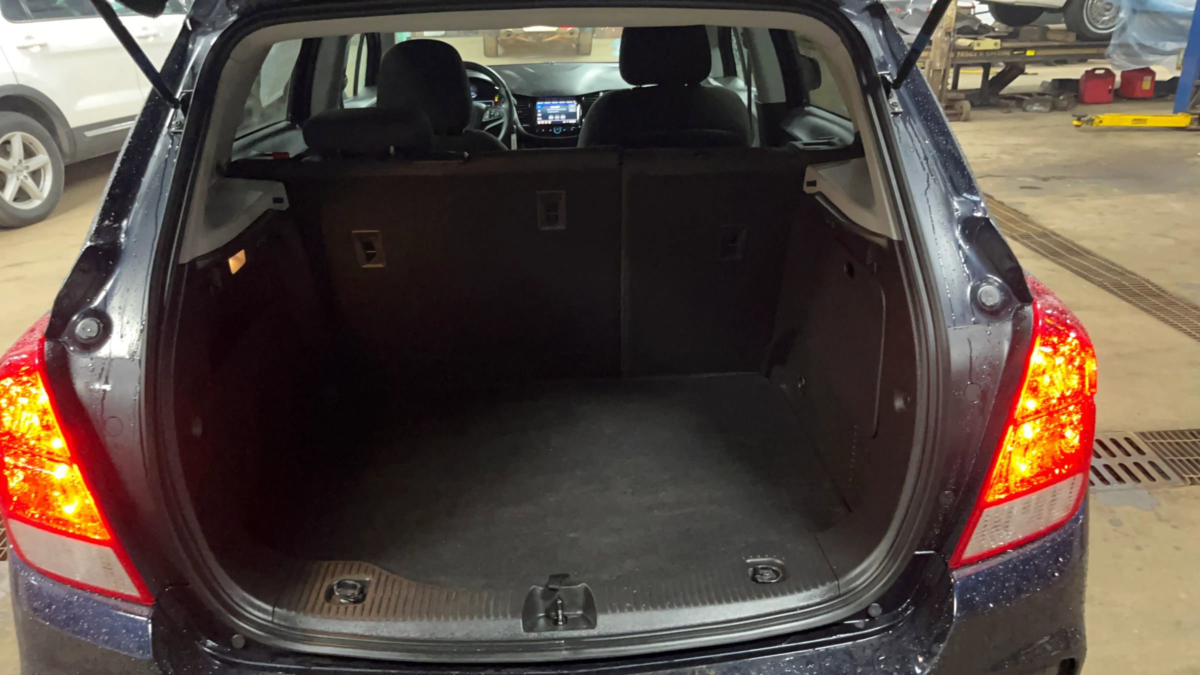 Used 2021 Chevrolet Trax LS w/ Tint and Cruise Package image 33