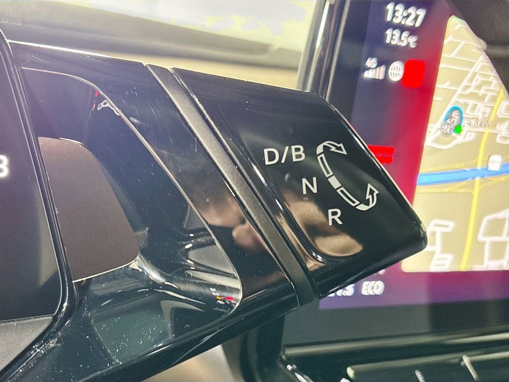 Certified 2023 Volkswagen ID.4 Pro image 19