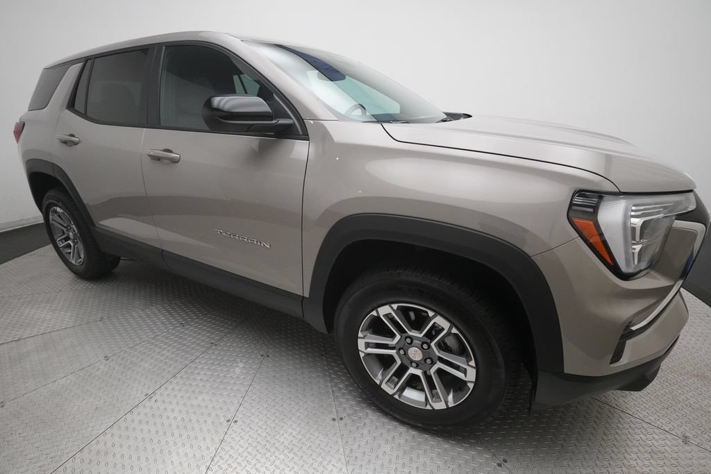 Used 2026 GMC Terrain Elevation AWD/4WD image 35