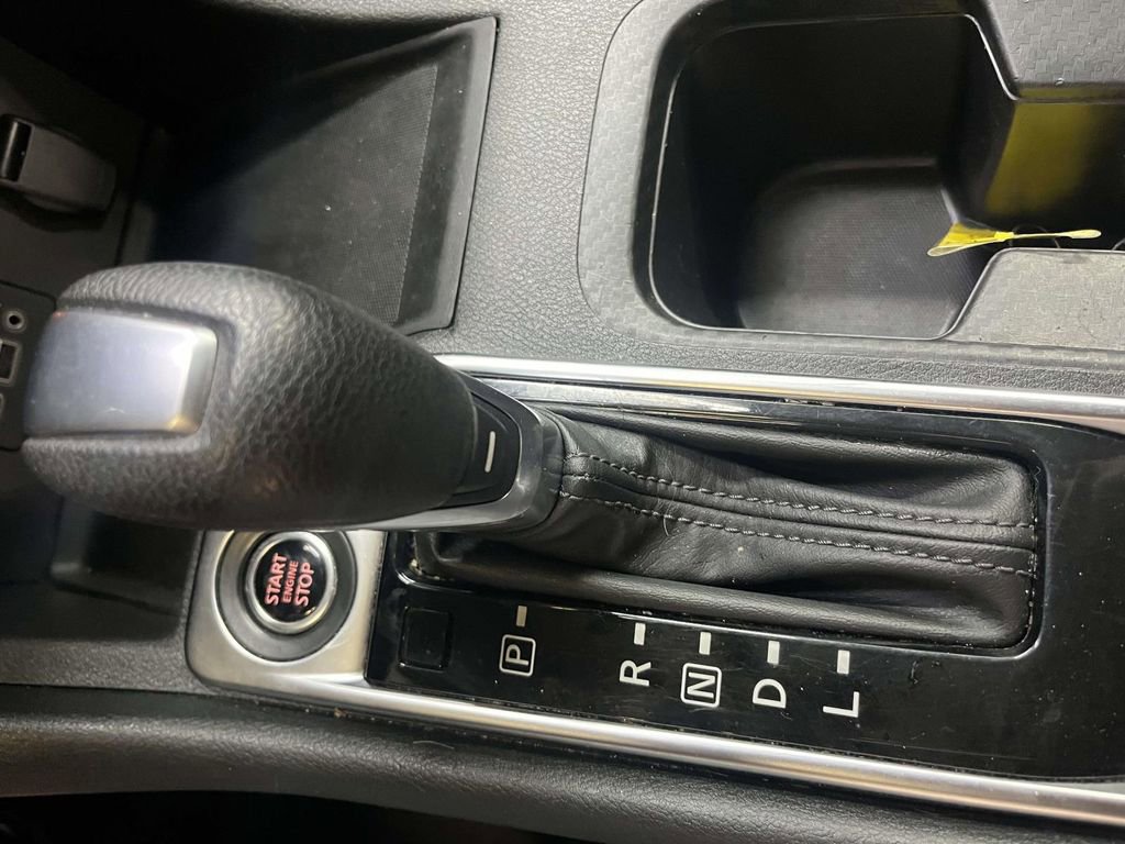 Used 2022 Nissan Sentra SV image 20