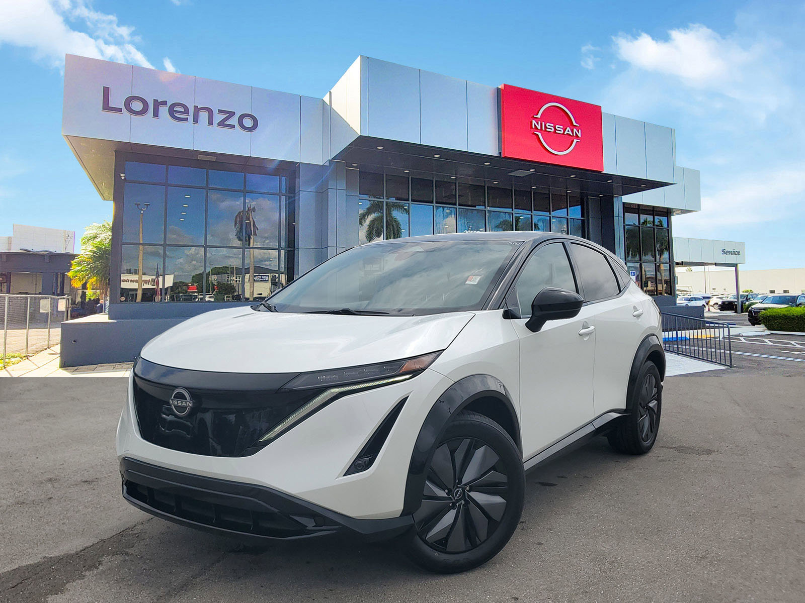 Used 2025 Nissan Ariya AWD image 1