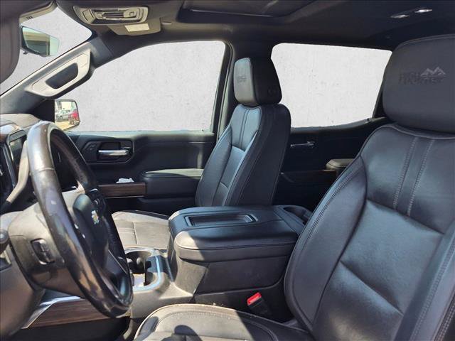 Used 2022 Chevrolet Silverado 1500 High Country w/ Technology Package AWD/4WD image 10