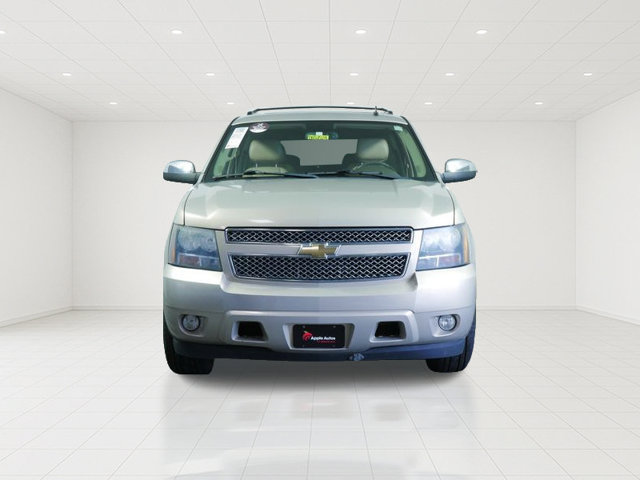 Used 2011 Chevrolet Suburban LTZ AWD/4WD image 2