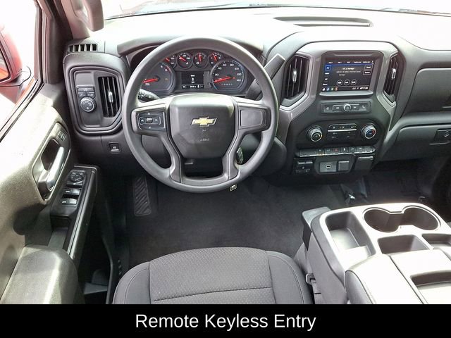 Used 2020 Chevrolet Silverado 1500 Custom w/ Custom Value Package image 16