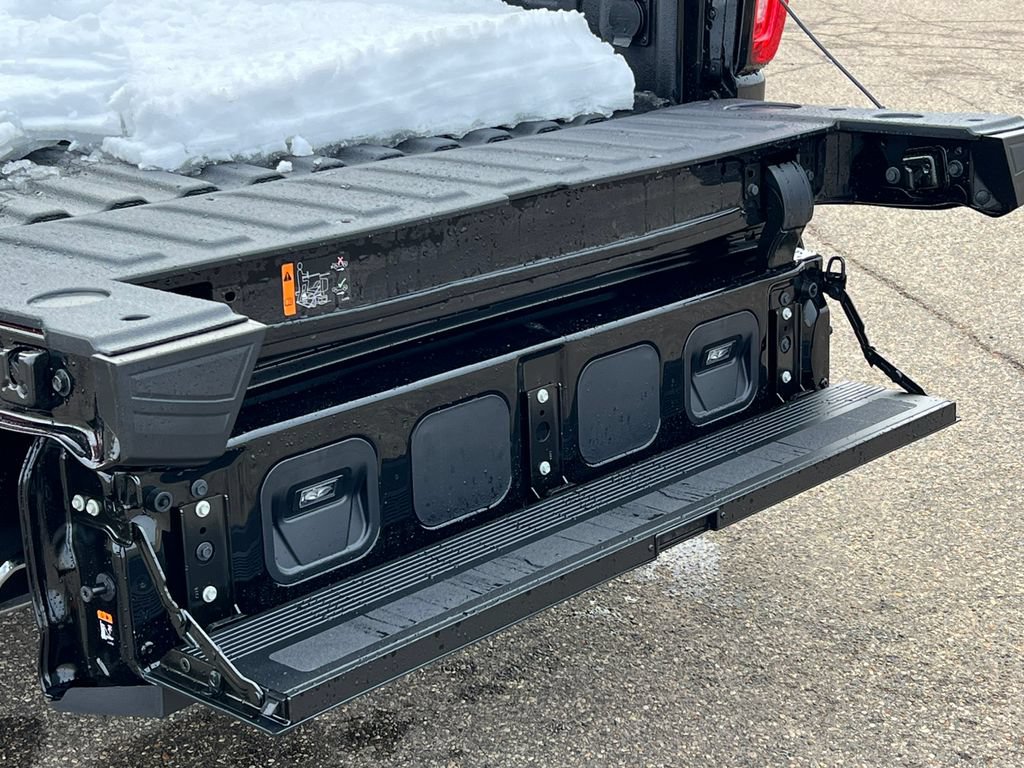 New 2026 GMC Sierra 1500 Denali AWD/4WD image 8