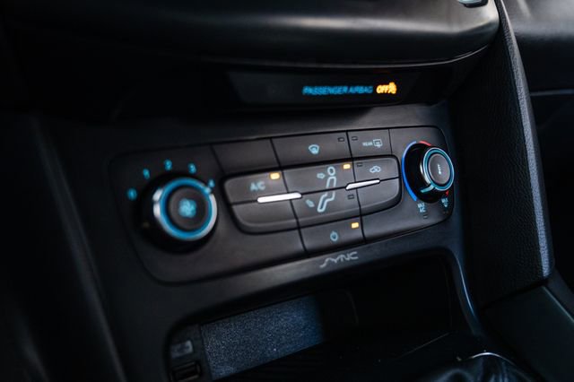 Used 2018 Ford Focus ST image 71