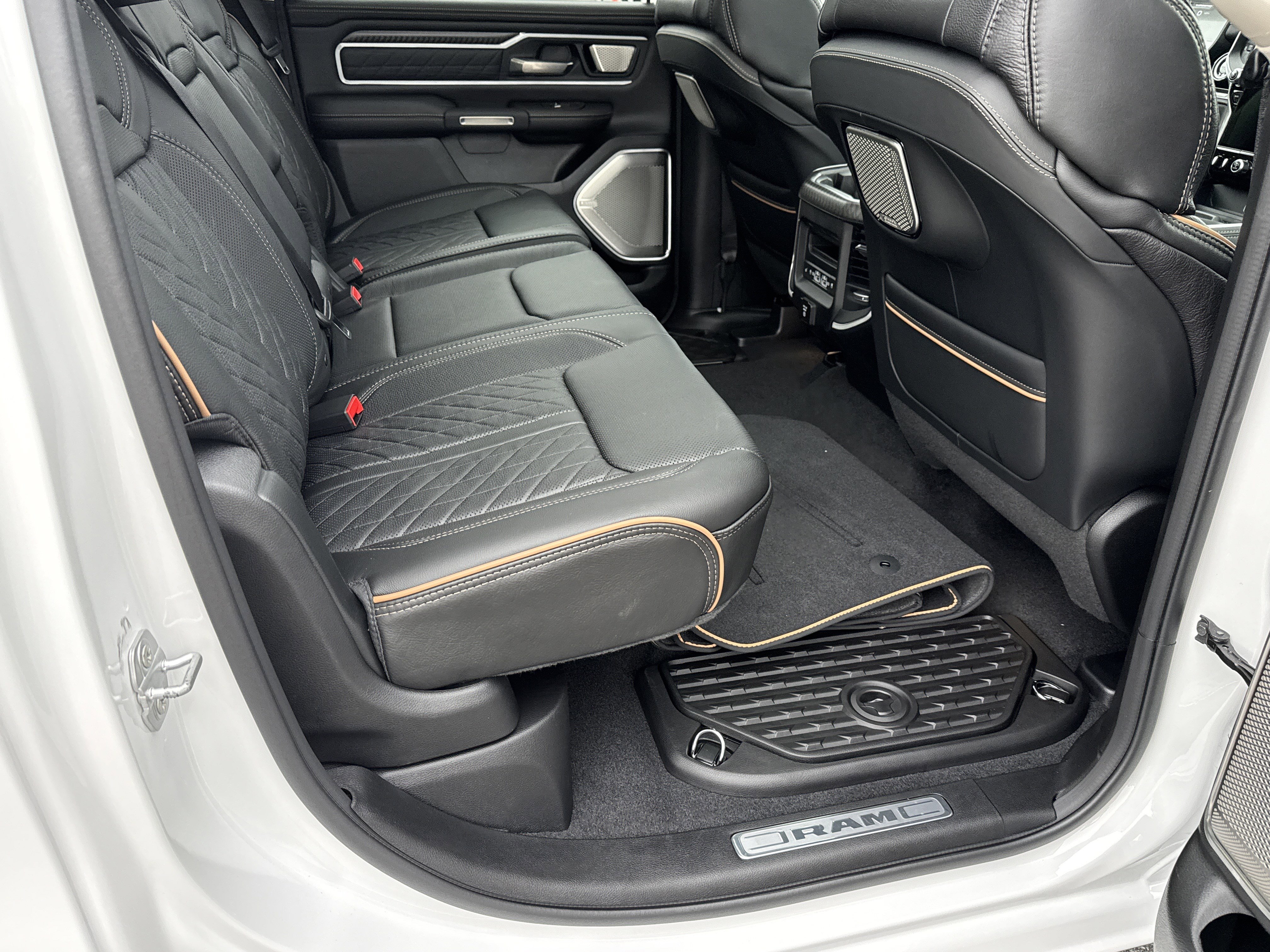 New 2026 RAM 1500 Tungsten w/ Towing Technology Group image 21