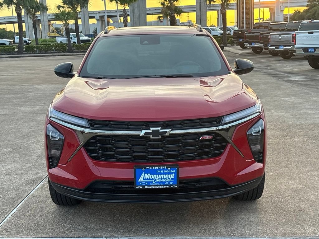 New 2026 Chevrolet Trax RS w/ Sunroof Package FWD image 2