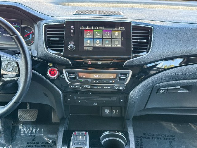 Used 2022 Honda Pilot Touring image 14