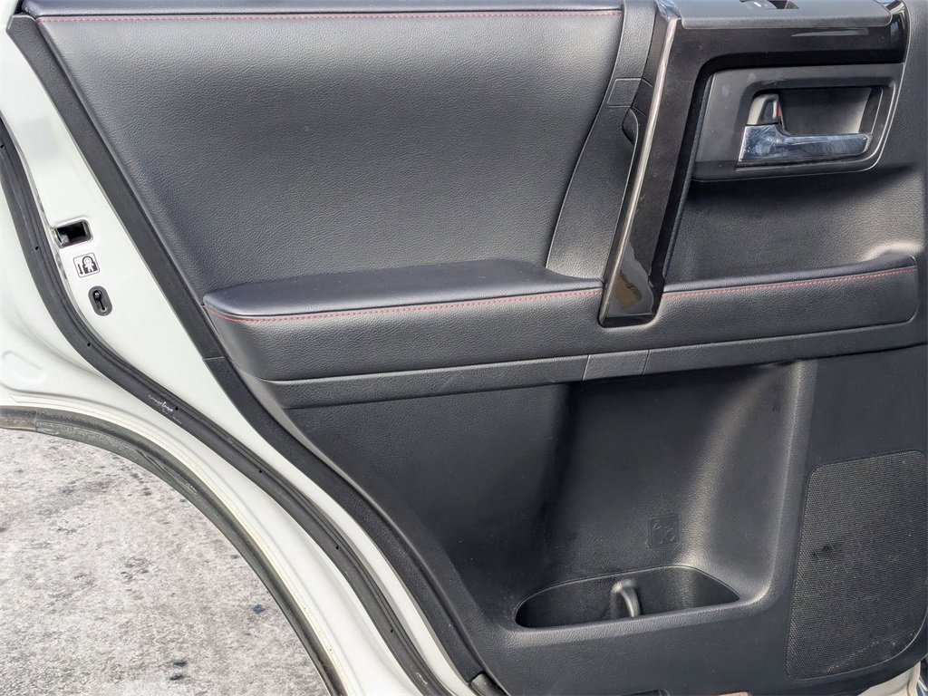 Used 2024 Toyota 4Runner TRD Off-Road image 27