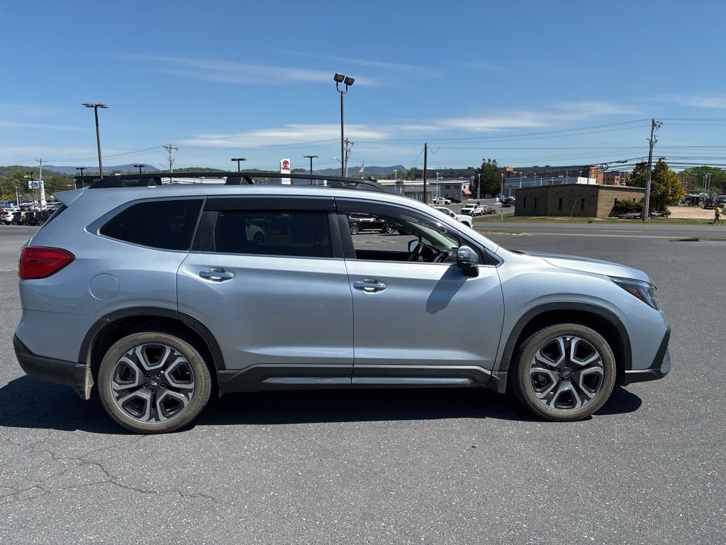 Certified 2023 Subaru Ascent Touring AWD/4WD image 5