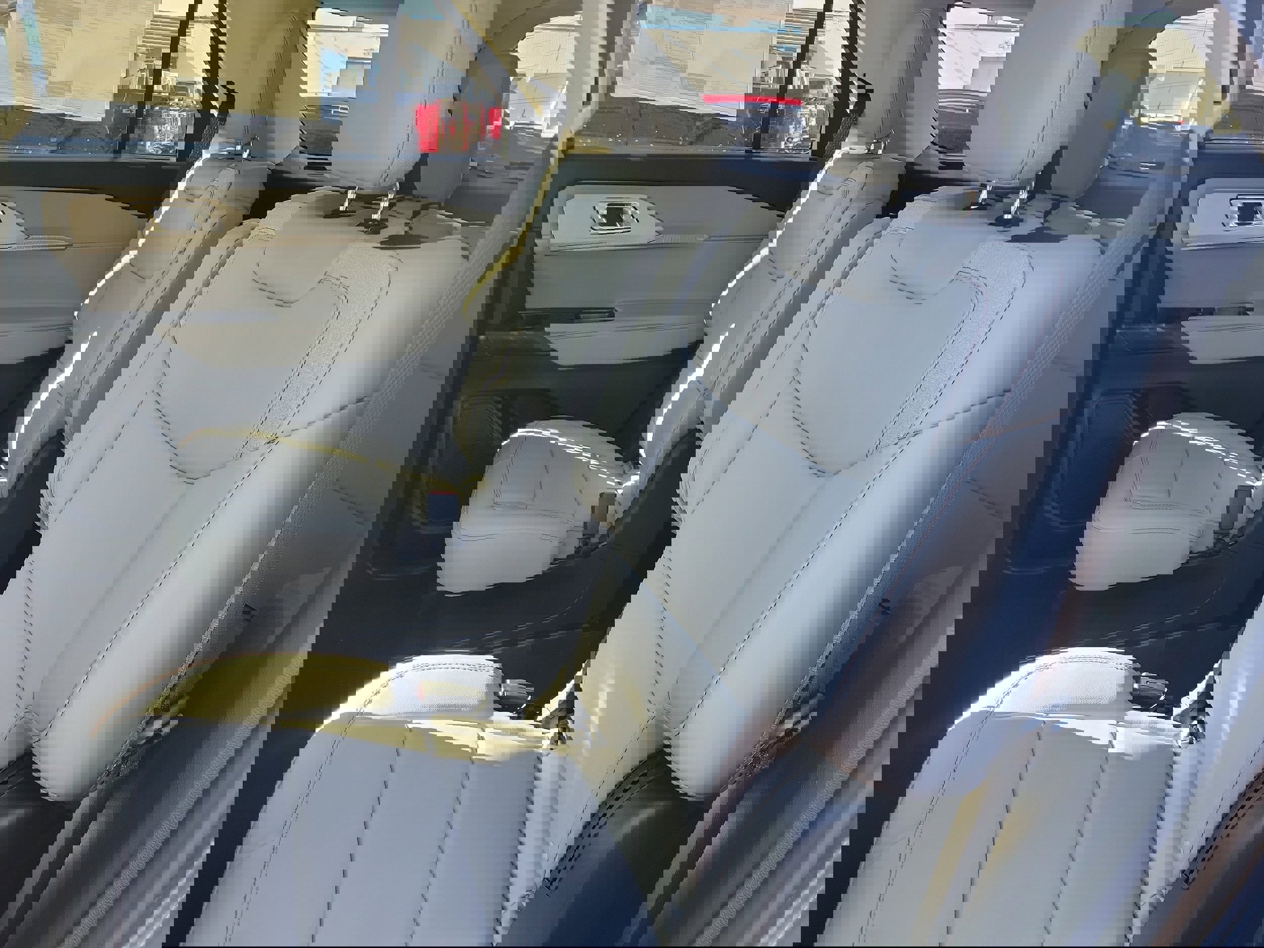 New 2026 Ford Explorer Active image 13