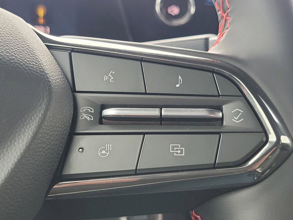 Certified 2024 Chevrolet Traverse RS image 15