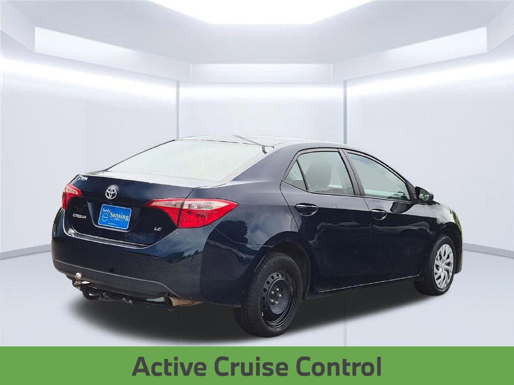 Used 2018 Toyota Corolla LE FWD image 7