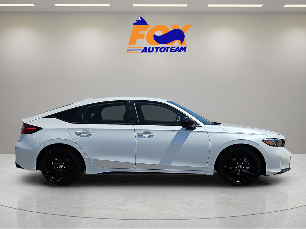 Used 2026 Honda Civic Sport image 5