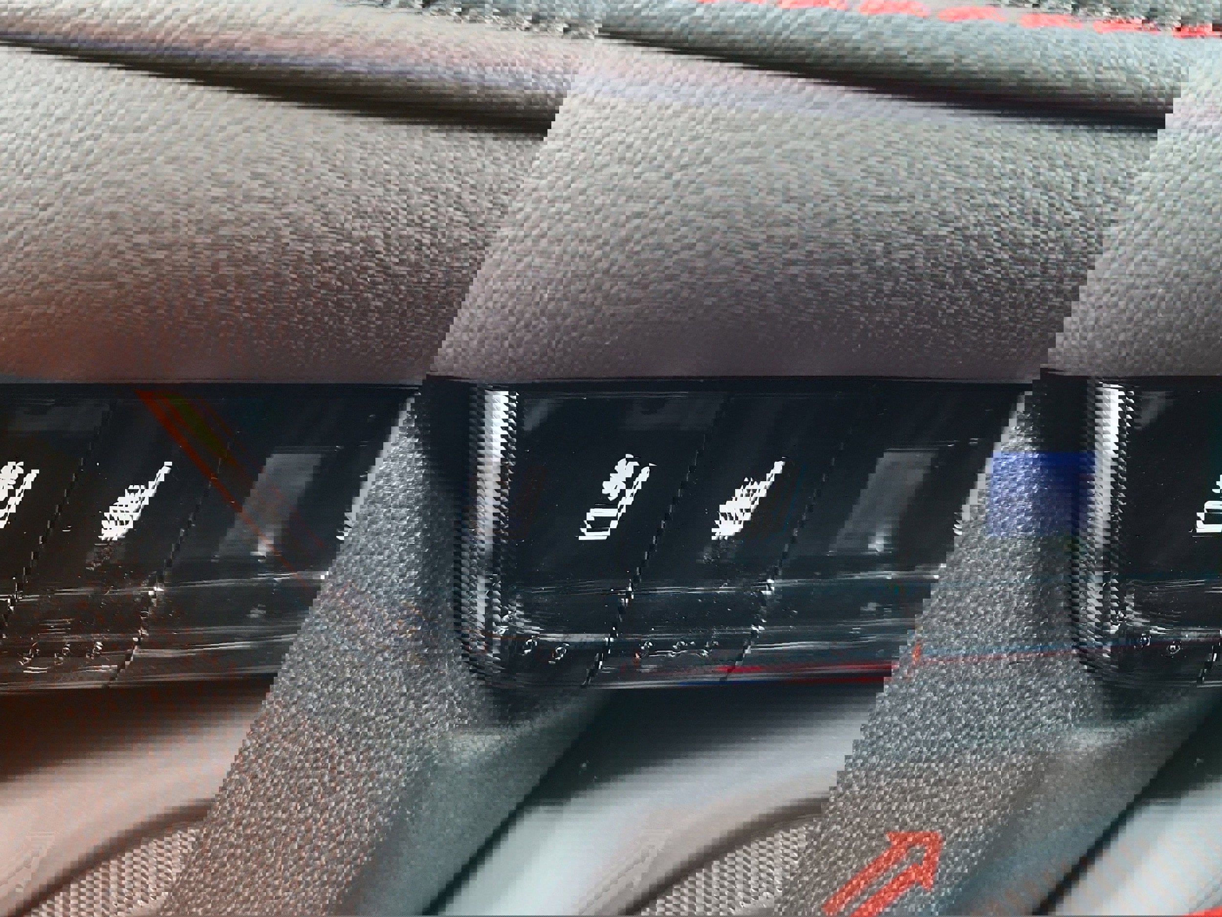 Used 2024 Chevrolet Blazer RS w/ Driver Confidence II Package image 23