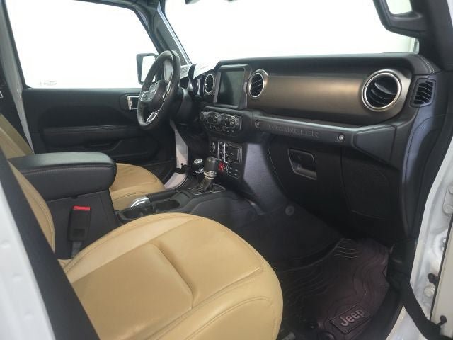 Used 2019 Jeep Wrangler Unlimited Rubicon AWD/4WD image 5