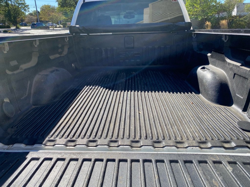 Used 2017 GMC Sierra 1500 SLE w/ SLE Value Package image 22
