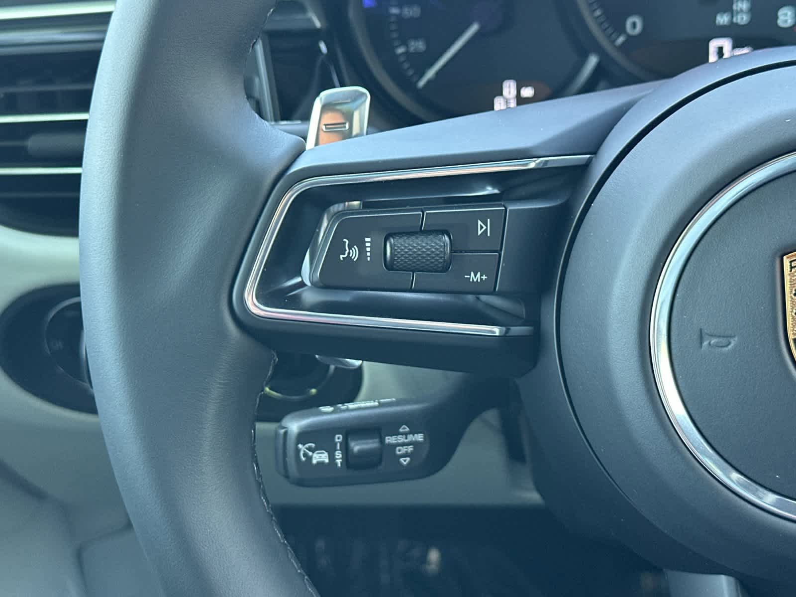 New 2026 Porsche Macan AWD/4WD image 26