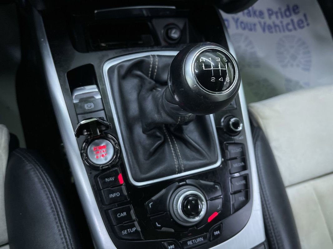 Used 2011 Audi S5 Prestige image 25