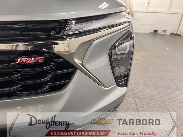 New 2026 Chevrolet Trax RS w/ Driver Confidence Package FWD image 13