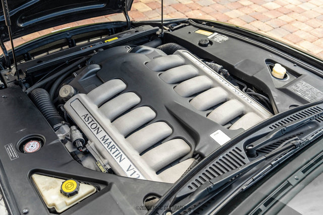 Used 2000 Aston Martin DB7 Vantage RWD image 15