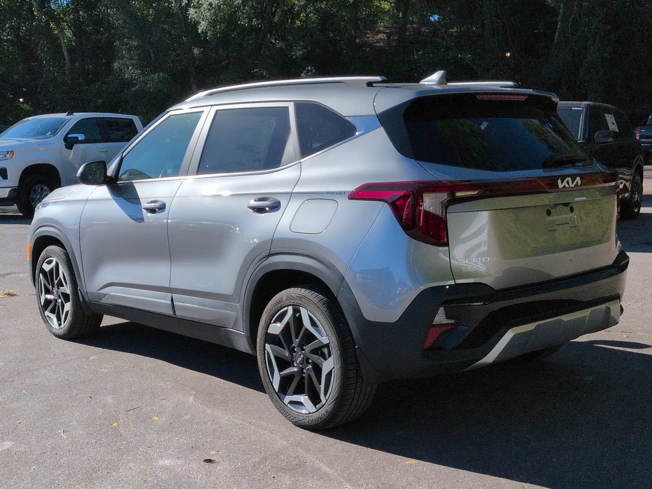 Used 2024 Kia Seltos SX AWD/4WD image 7
