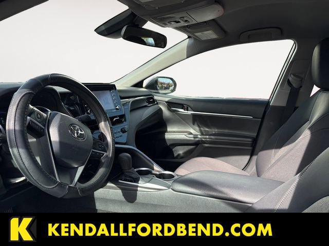 Used 2021 Toyota Camry LE FWD image 9