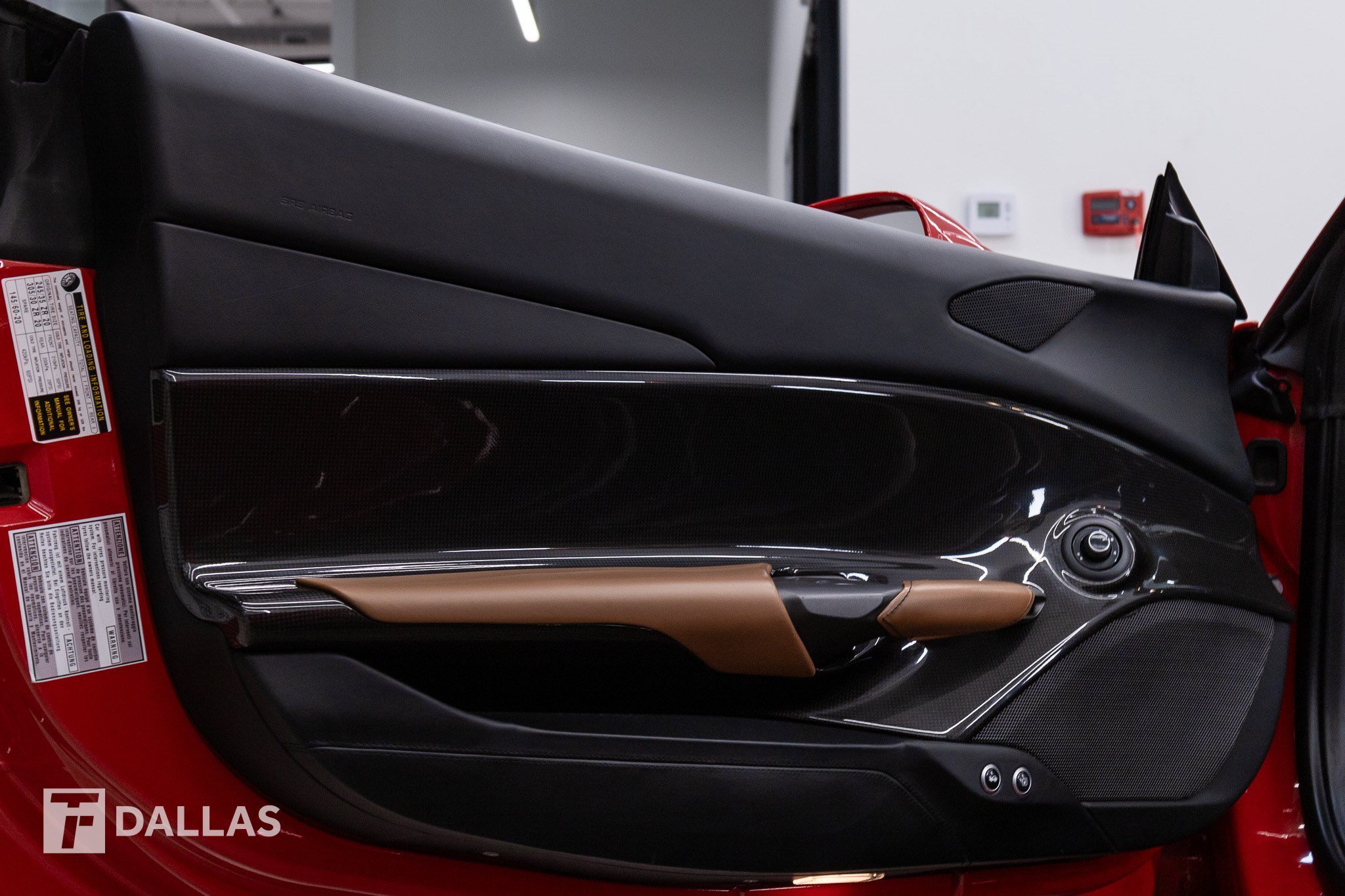 Used 2016 Ferrari 488 Spider RWD image 29