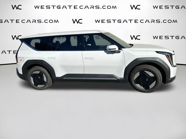 New 2026 Kia EV9 Light image 33