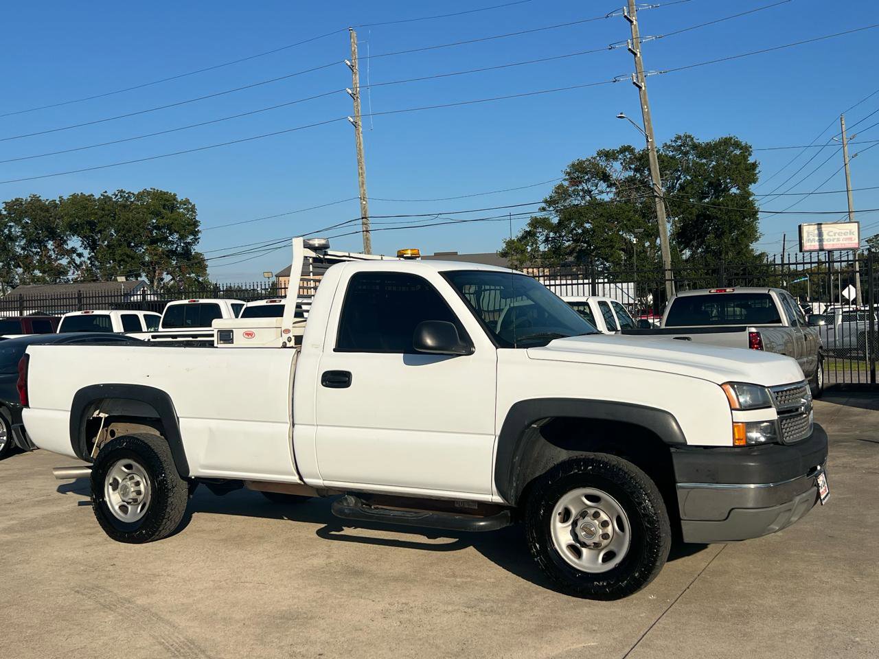 Used 2005 Chevrolet Silverado 2500 W/T RWD image 8