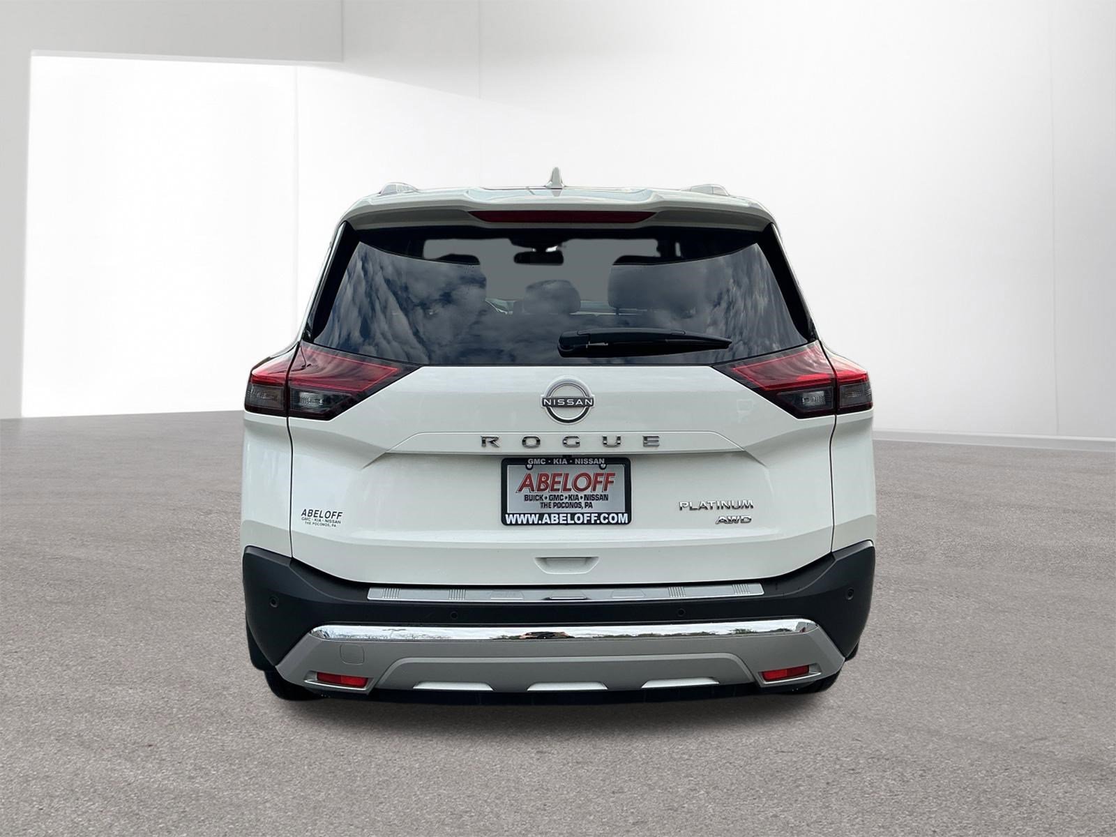 Used 2023 Nissan Rogue Platinum w/ Platinum Premium Package AWD/4WD image 4