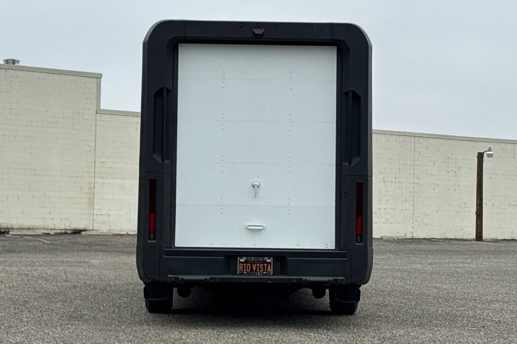 Used 2023 Chevrolet Brightdrop 600 w/ Active Safety Package 2 AWD/4WD image 5