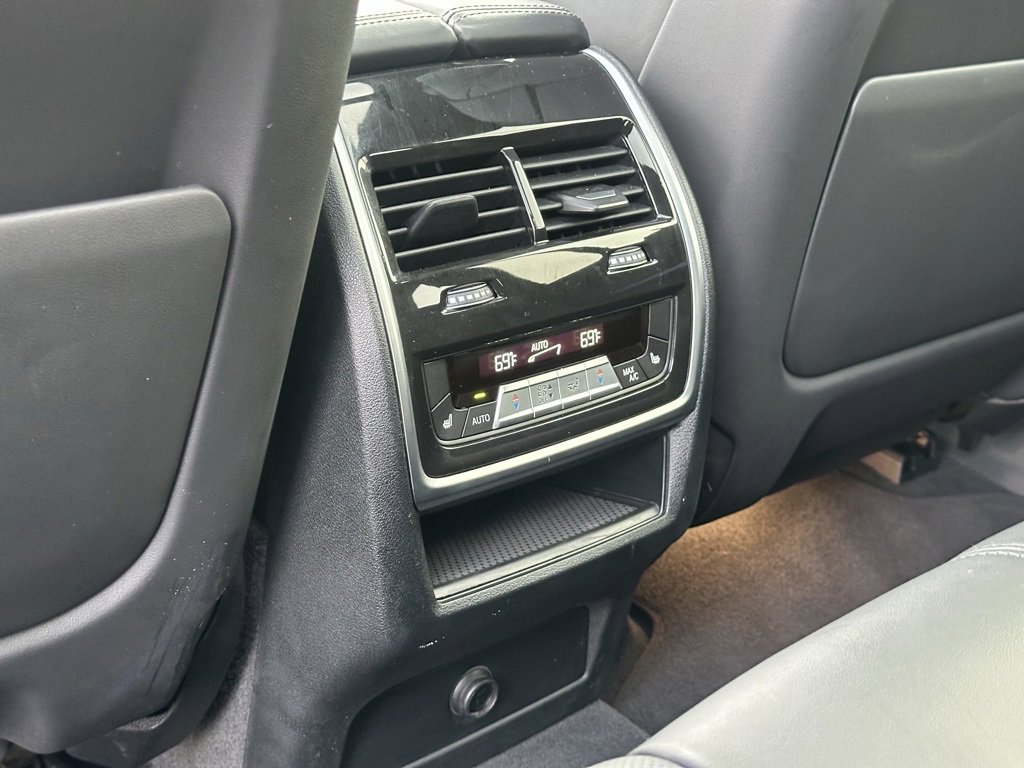 Used 2022 BMW X5 M w/ Executive Package image 26