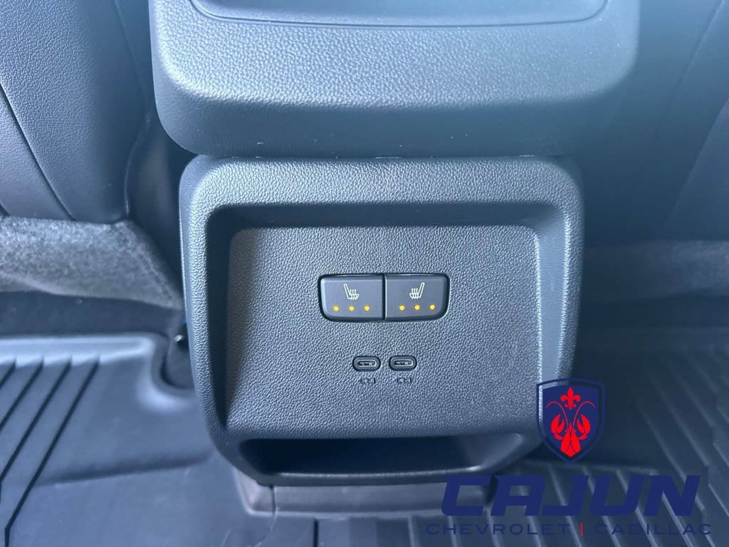 New 2026 Chevrolet Equinox EV LT w/ Convenience Package II AWD/4WD image 13