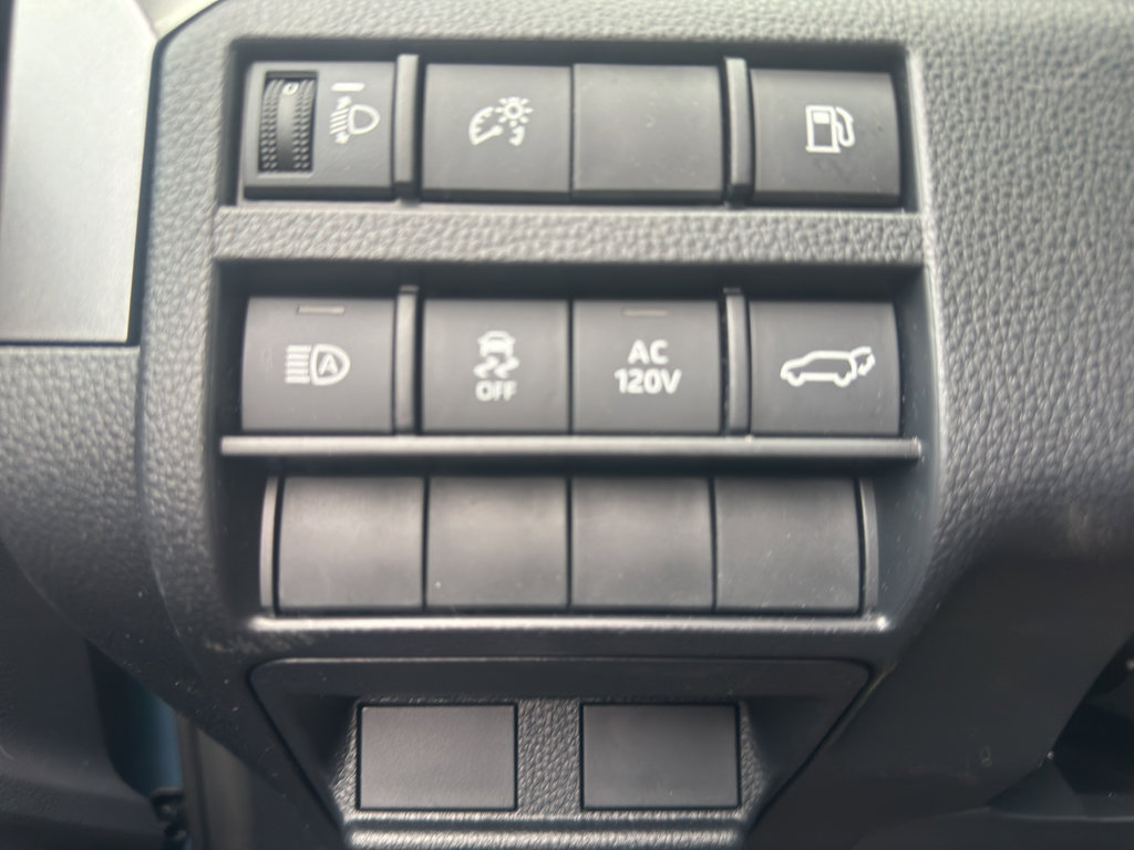 Used 2025 Toyota 4Runner TRD Off-Road Premium image 12