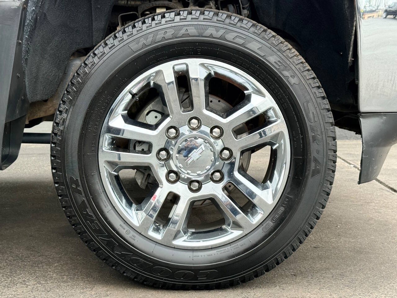 Used 2015 Chevrolet Silverado 2500 LT w/ LT Convenience Package AWD/4WD image 14