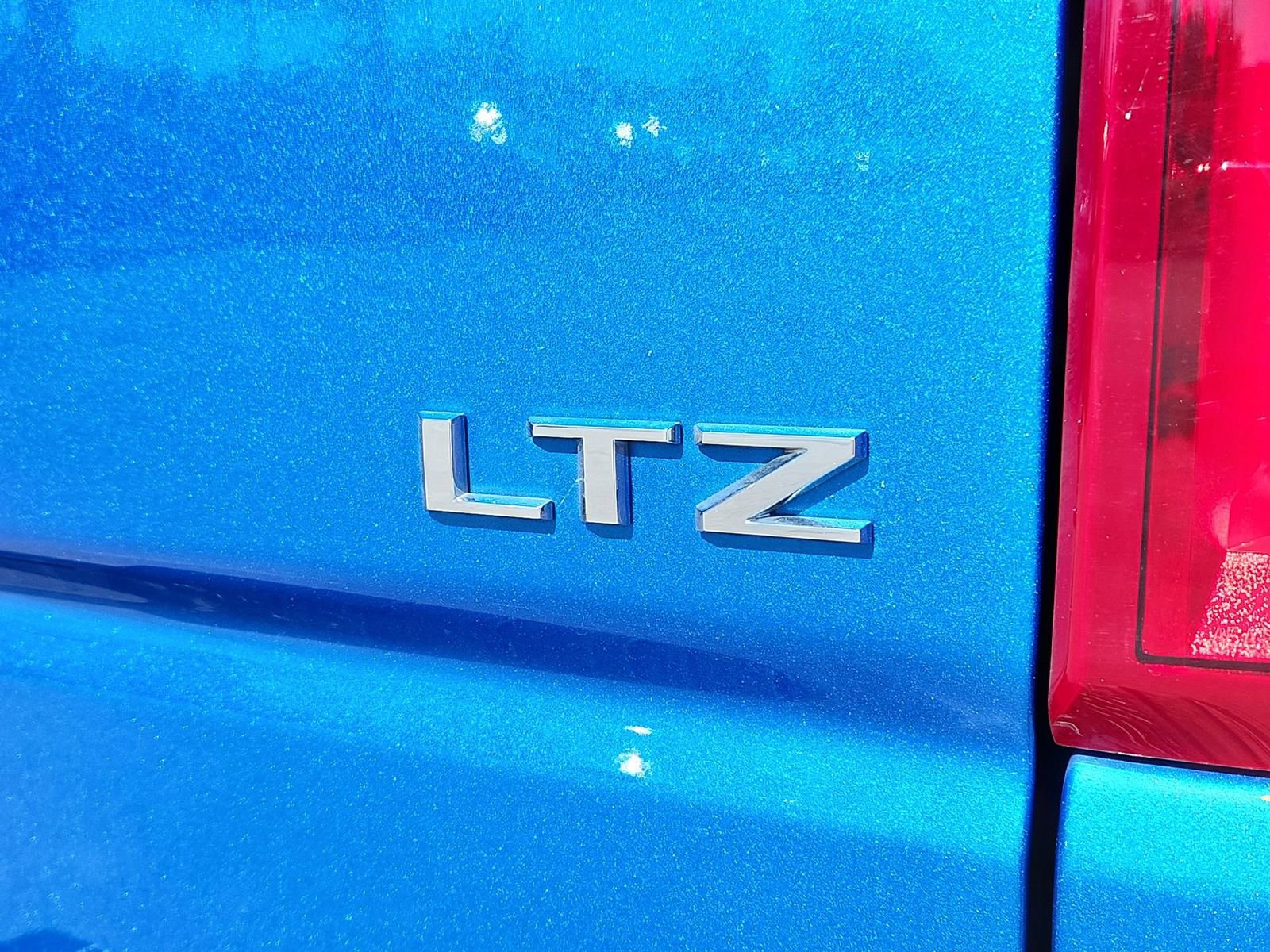 Used 2022 Chevrolet Silverado 1500 LTZ image 9