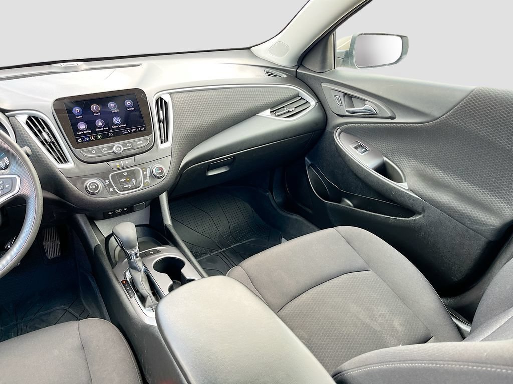 Used 2024 Chevrolet Malibu LS FWD image 21