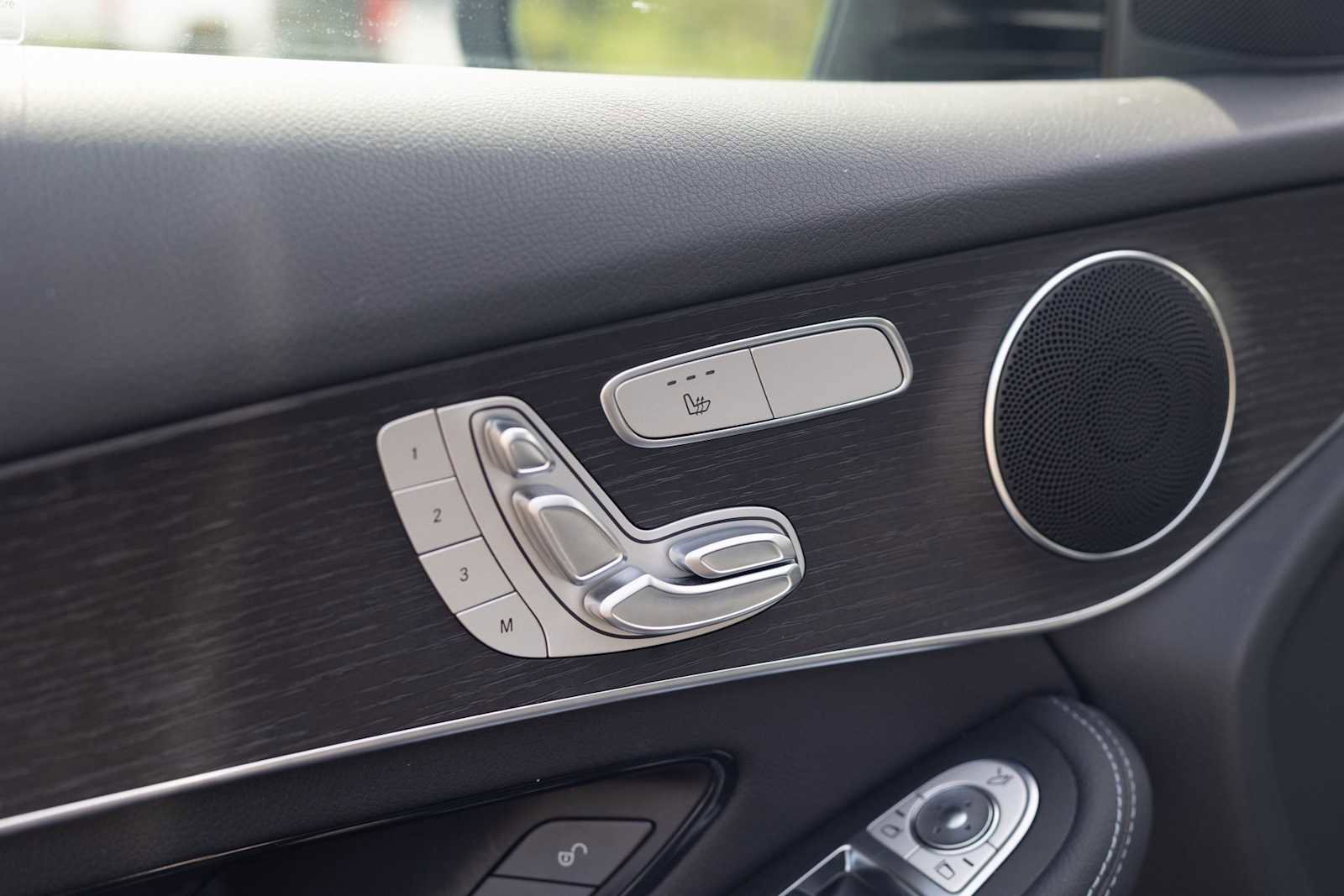 Certified 2022 Mercedes-Benz GLC 300 4MATIC image 4
