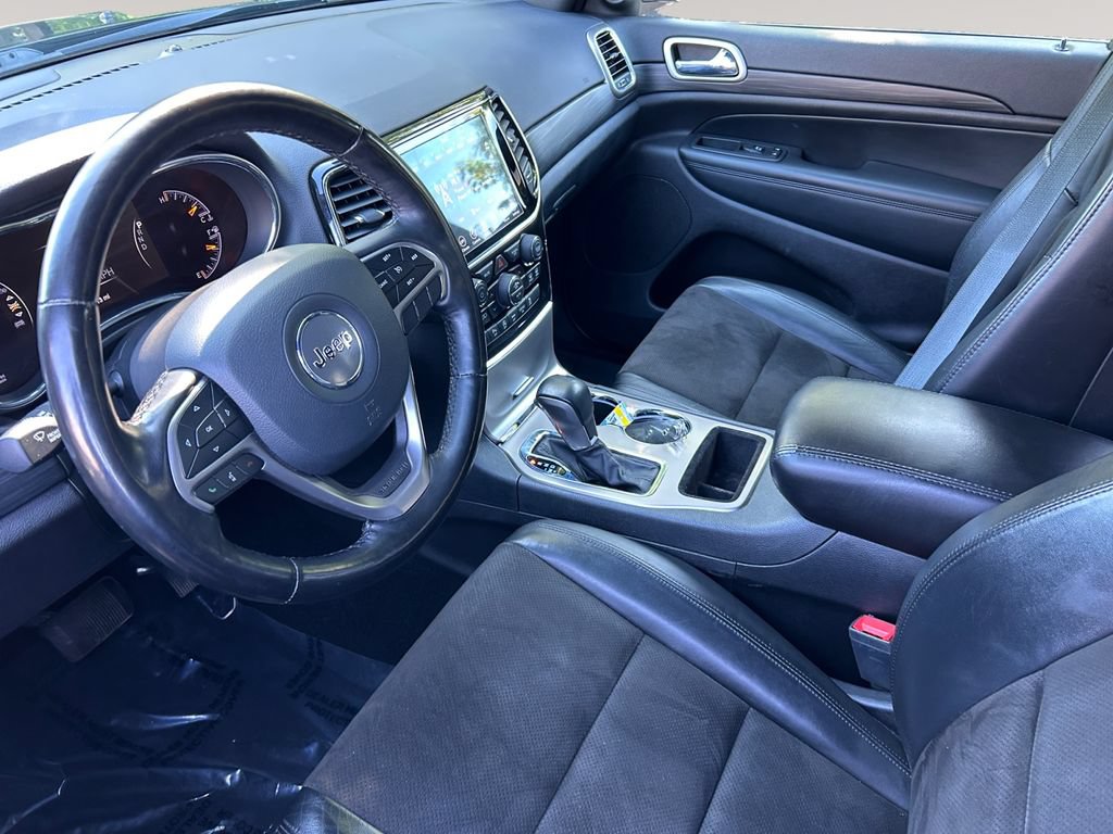 Used 2021 Jeep Grand Cherokee Laredo X AWD/4WD image 10