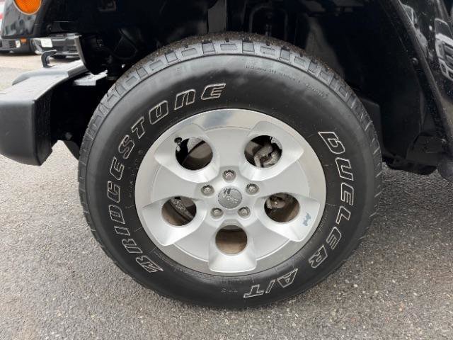 Used 2014 Jeep Wrangler Sahara w/ Mopar Chrome Edition Group image 11