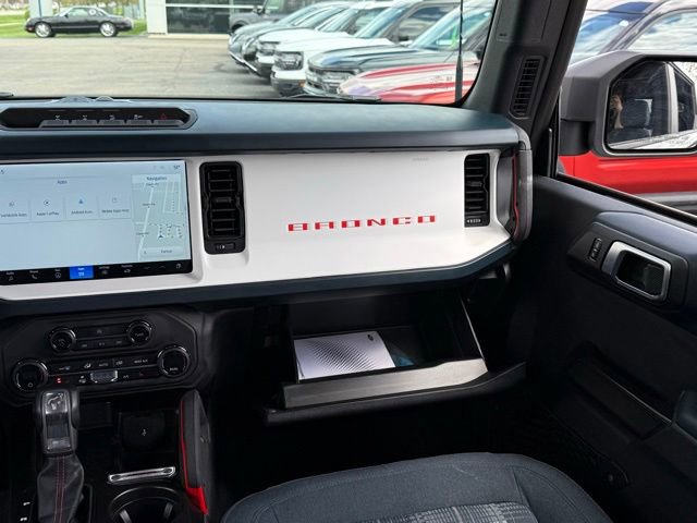 Used 2025 Ford Bronco Heritage Edition AWD/4WD image 34