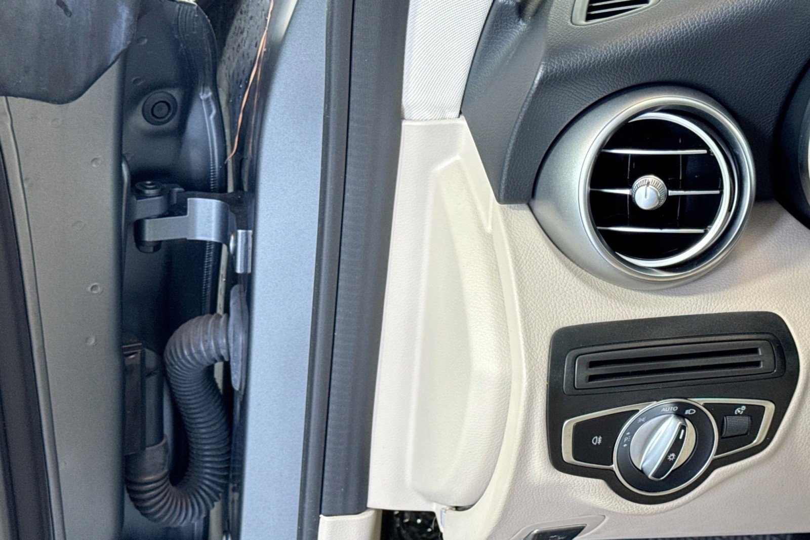 Certified 2022 Mercedes-Benz C 300 Coupe image 10