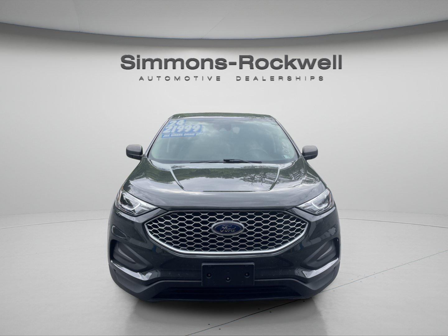 Used 2024 Ford Edge SE w/ Cargo Accessory Package AWD/4WD image 8