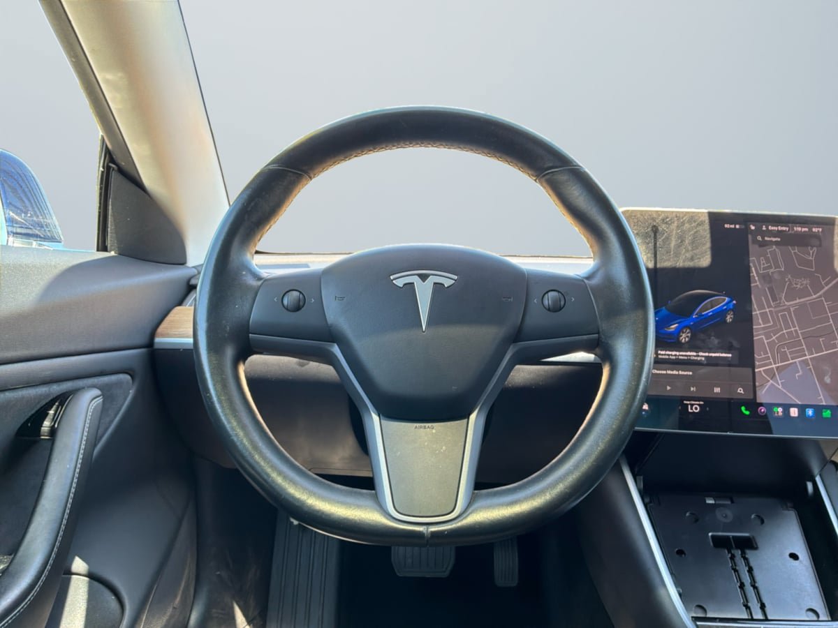 Used 2019 Tesla Model 3 Long Range AWD/4WD image 11